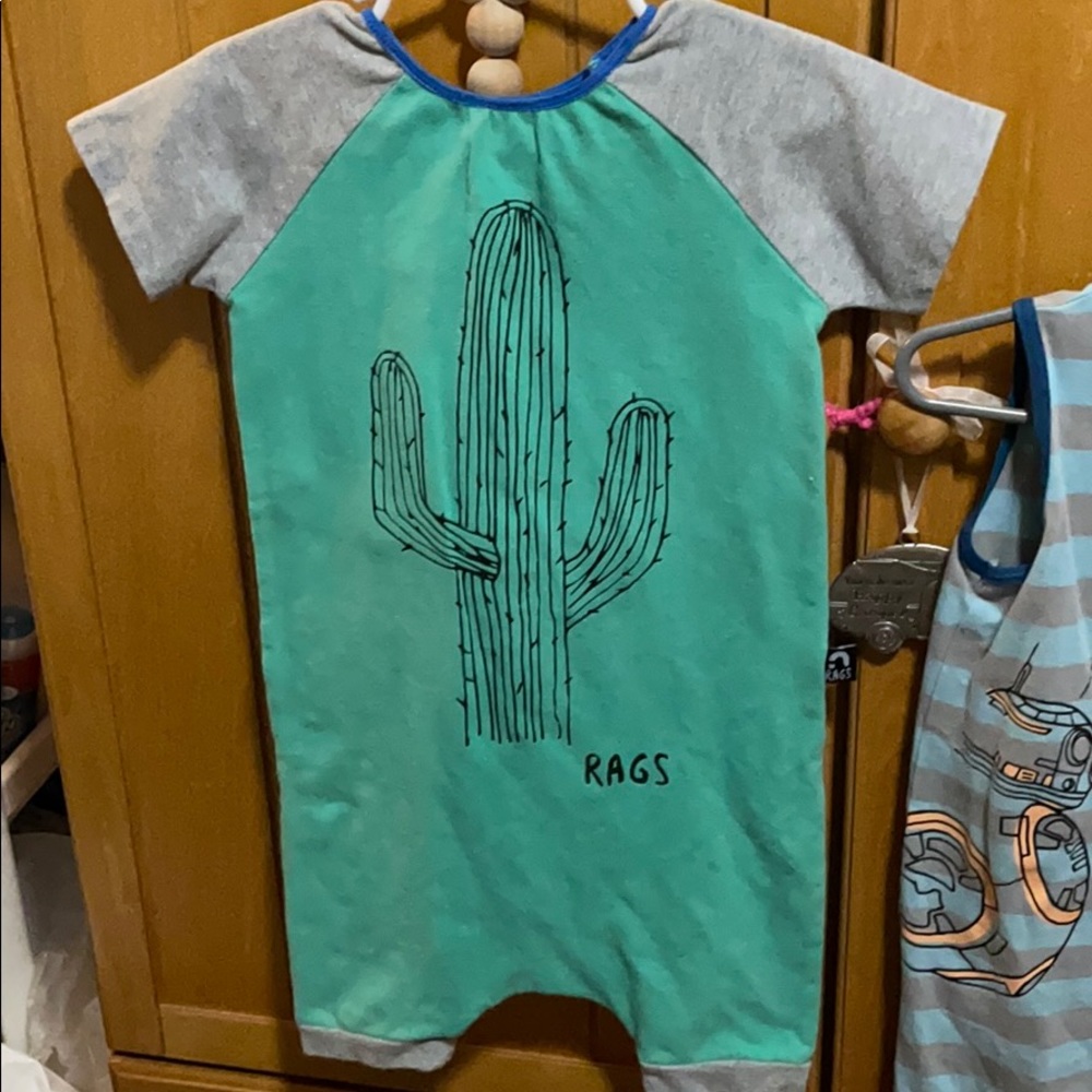 🧒🏼👧🏼🏳️‍🌈RAGS ONE PIECE JUMPSUIT WITH STRETCH